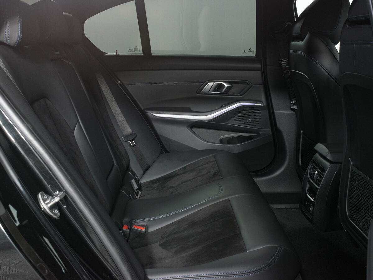 Купить BMW 3 серии 320i xDrive, 2020, 78 000 км, фото №10