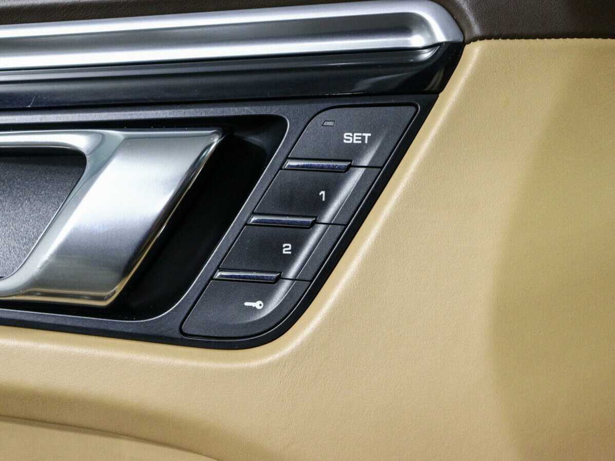 Купить Porsche Macan S, 2015, 119 352 км, фото №19