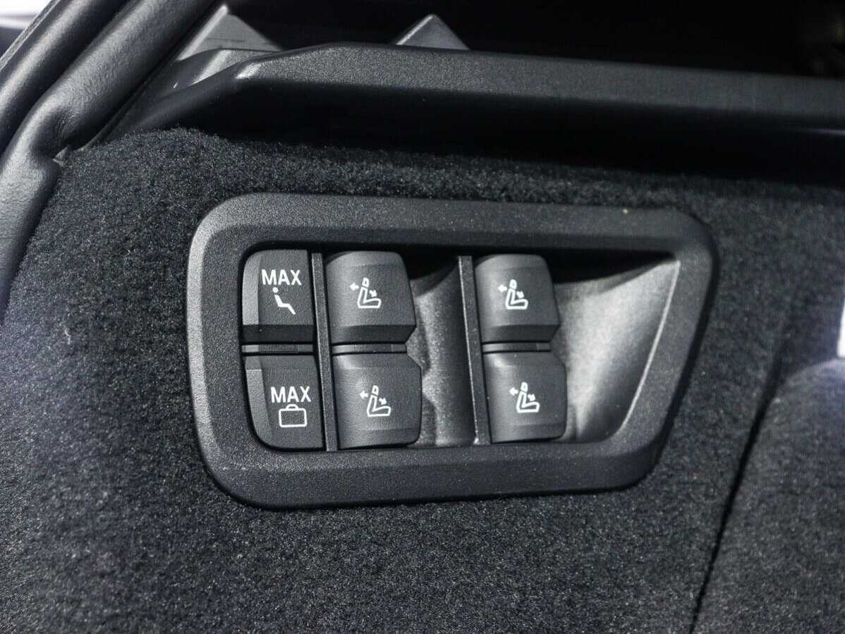 Купить BMW X7 40i, 2019, 47 364 км, фото №18