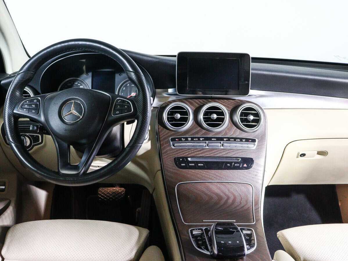 Купить Mercedes-Benz GLC Coupe 300, 2017, 61 350 км, фото №8