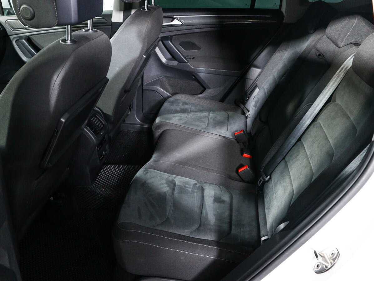 Купить Volkswagen Tiguan, 2019, 107 257 км, фото №10