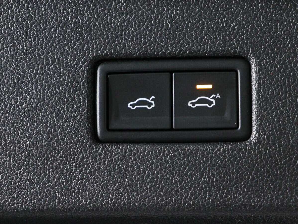 Купить Volkswagen Tiguan, 2019, 107 257 км, фото №16