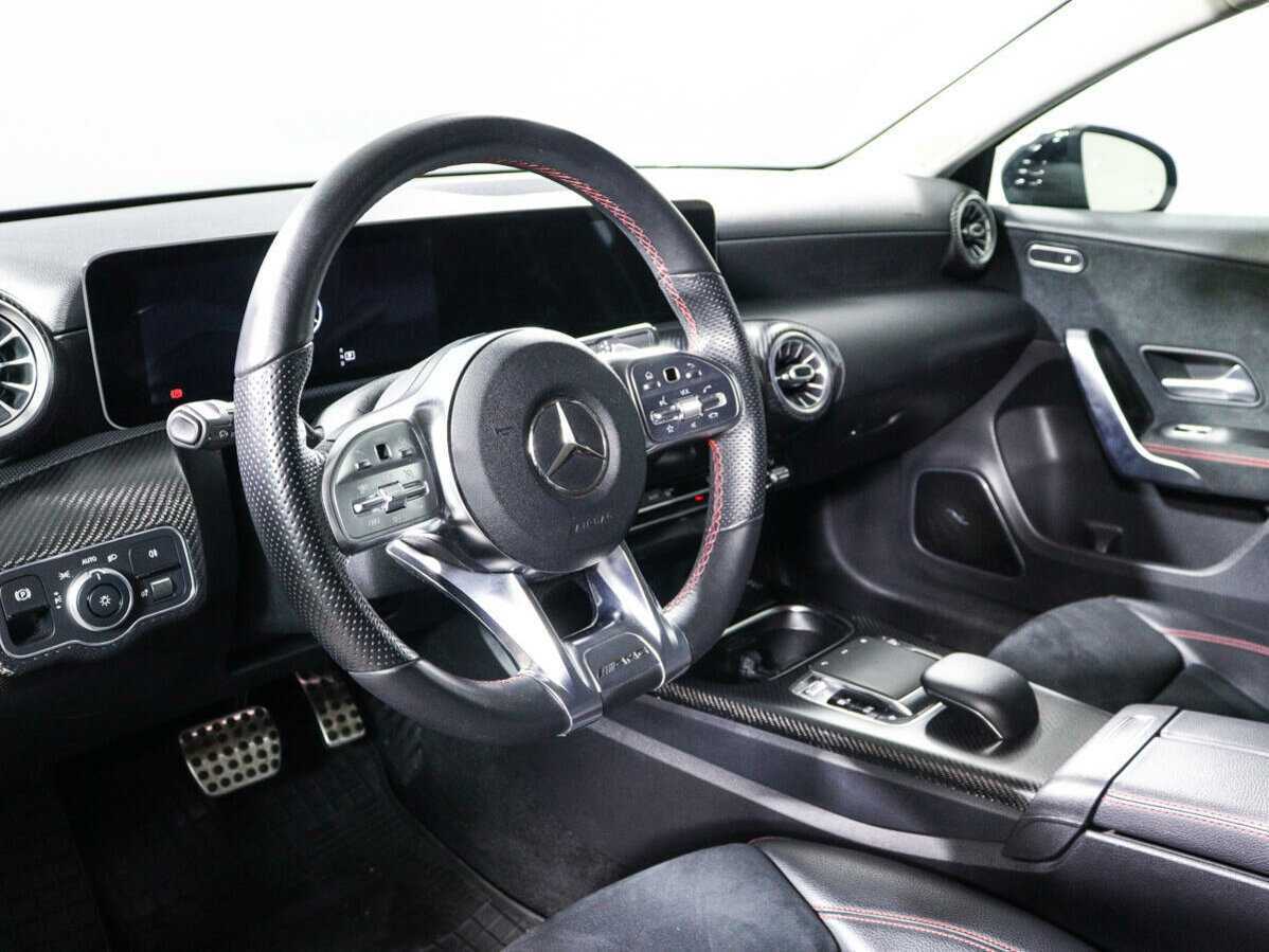 Купить Mercedes-Benz A-Класс 220, 2019, 58 526 км, фото №14