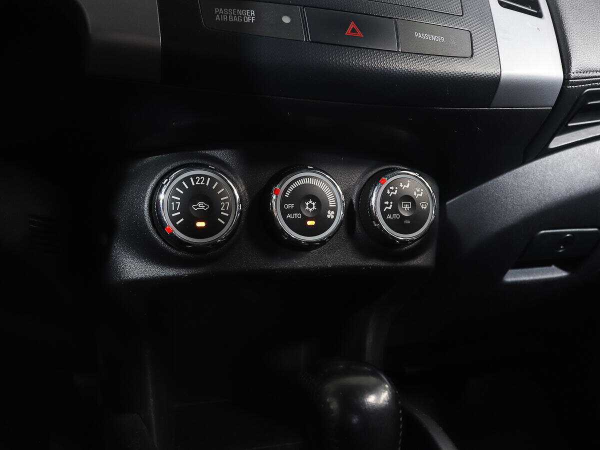 Купить Mitsubishi Outlander, 2010, 176 120 км, фото №16