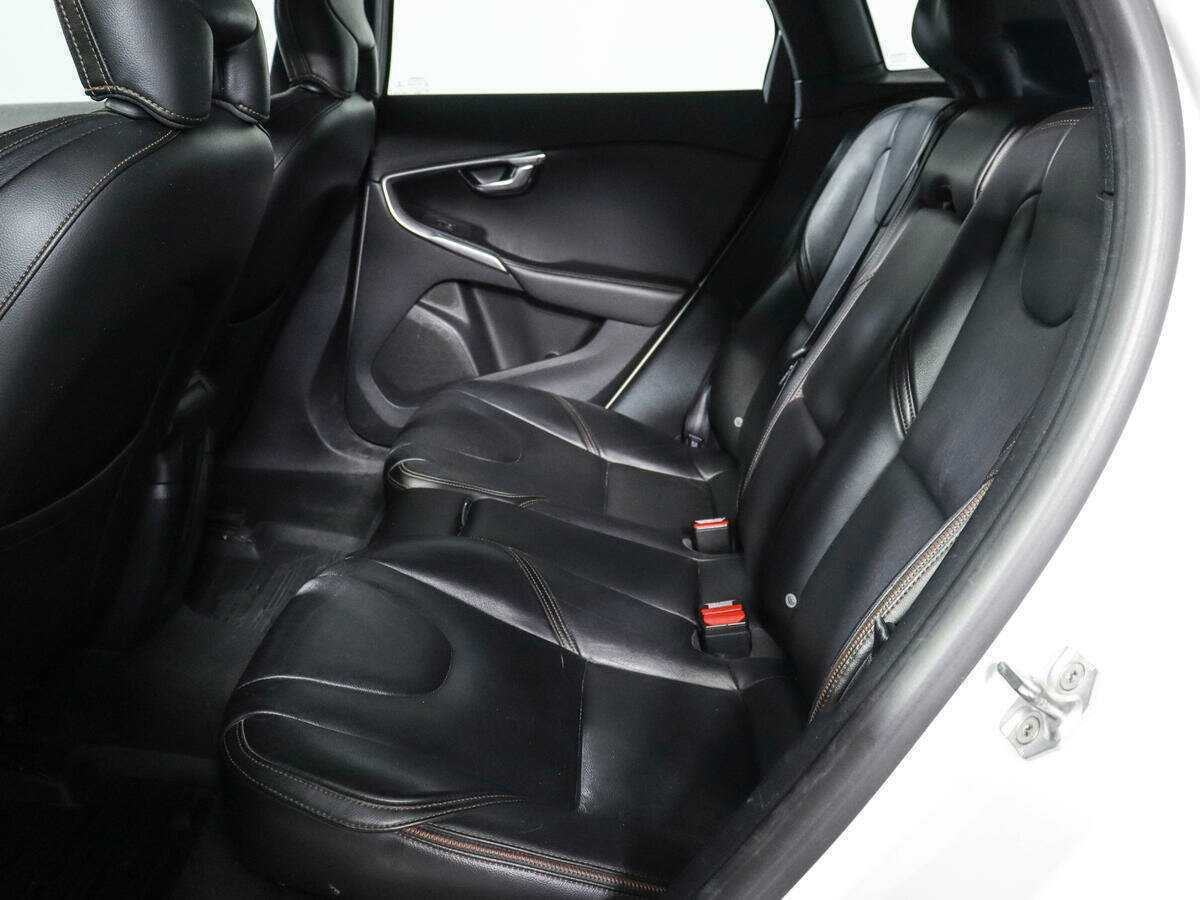 Купить Volvo V40 Cross Country, 2016, 198 184 км, фото №8