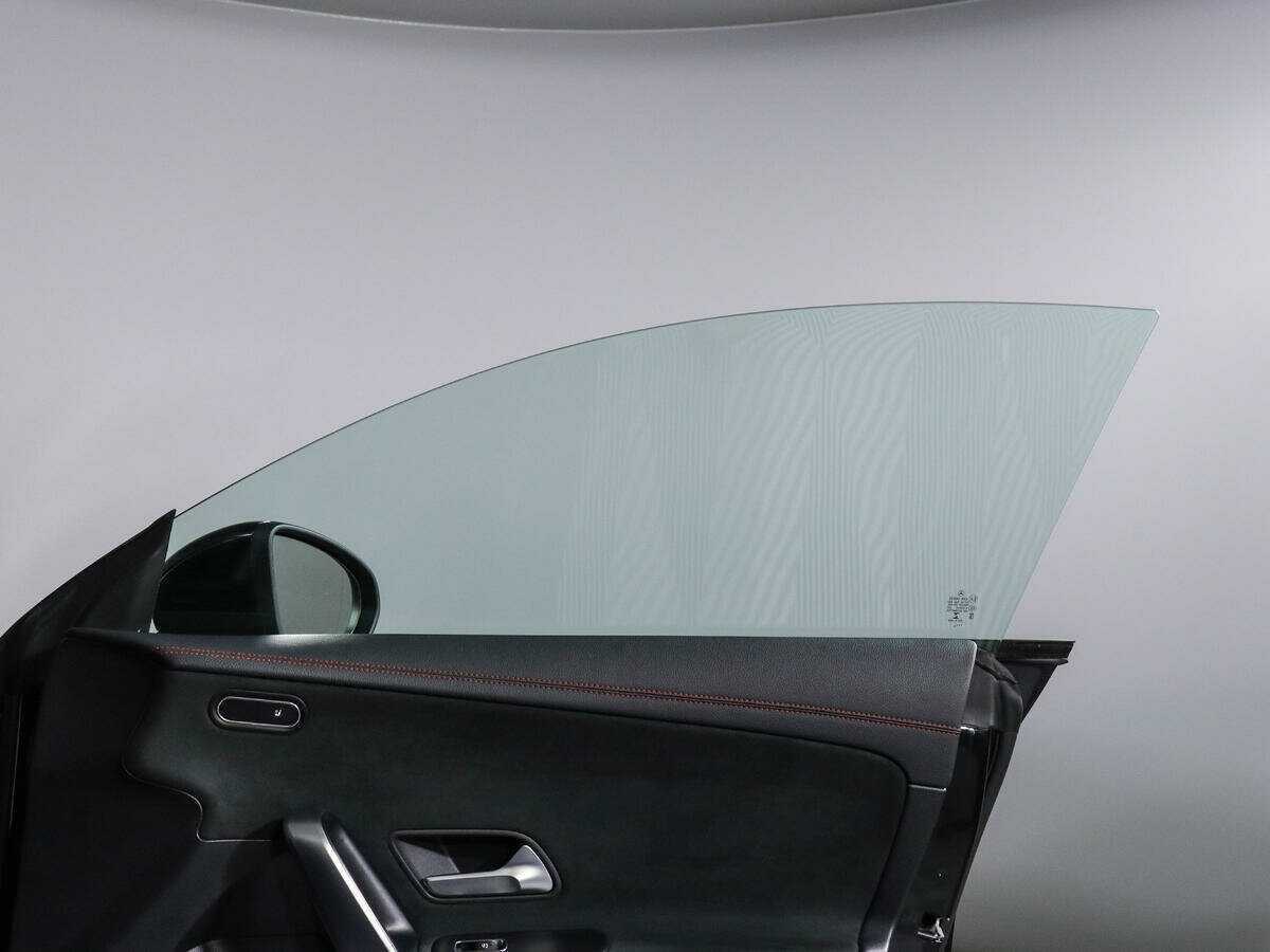 Купить Mercedes-Benz CLA 200, 2019, 89 892 км, фото №15