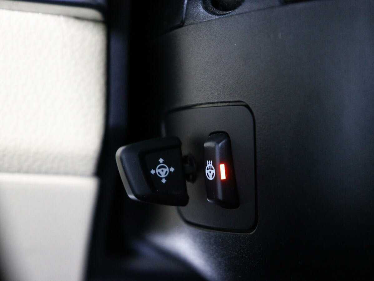 Купить BMW 5 серии 530d xDrive, 2016, 143 837 км, фото №18