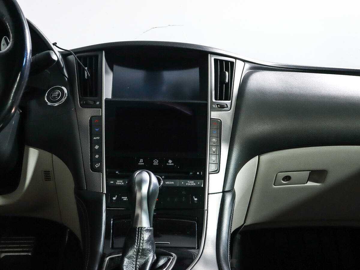 Купить Infiniti Q50, 2014, 189 559 км, фото №11