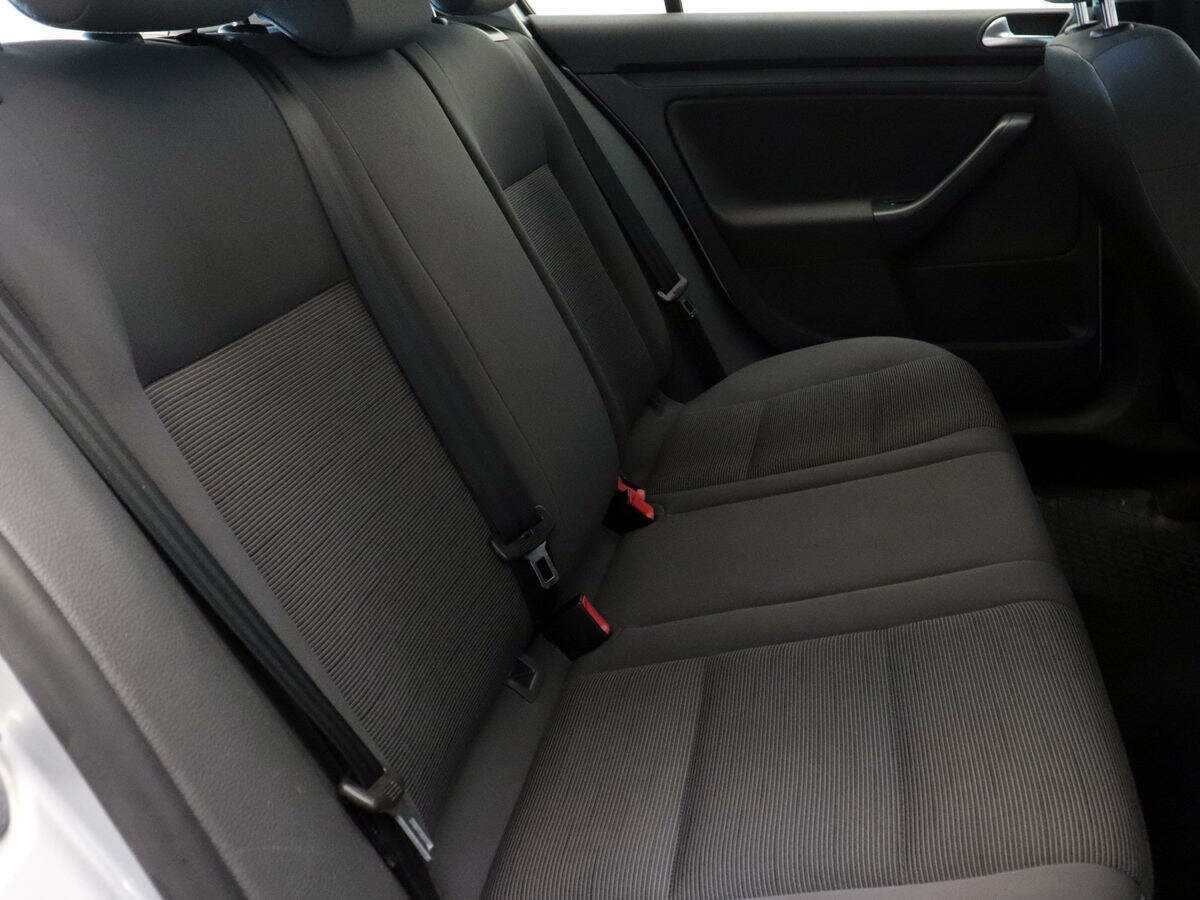 Купить Volkswagen Golf, 2007, 77 651 км, фото №8