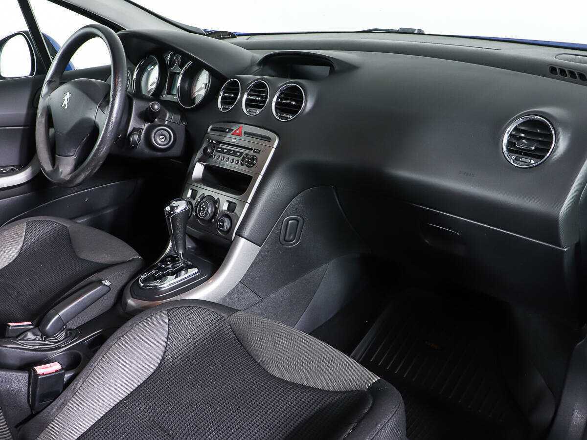 Купить Peugeot 308, 2009, 160 228 км, фото №9