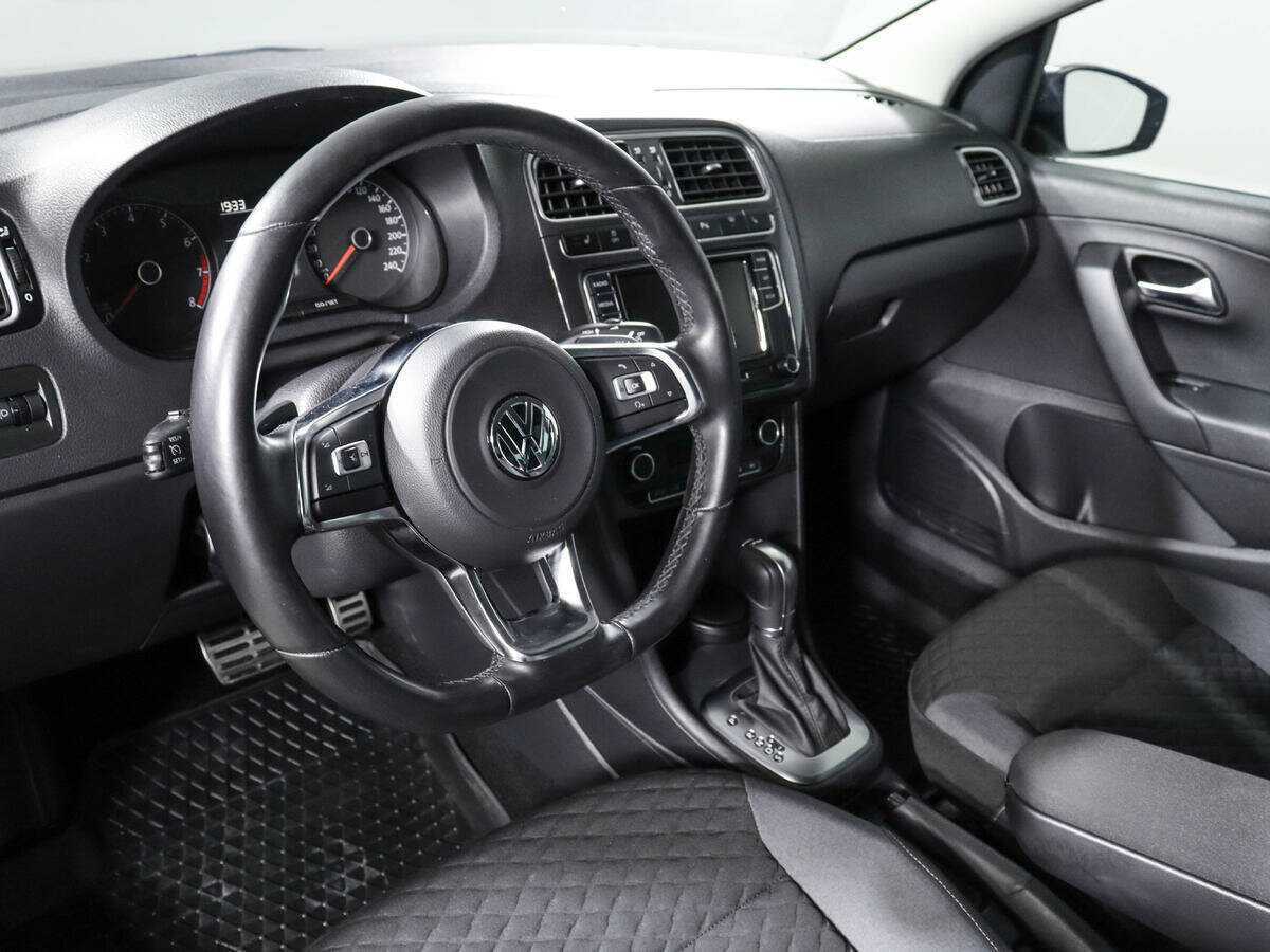 Купить Volkswagen Polo, 2018, 57 000 км, фото №11