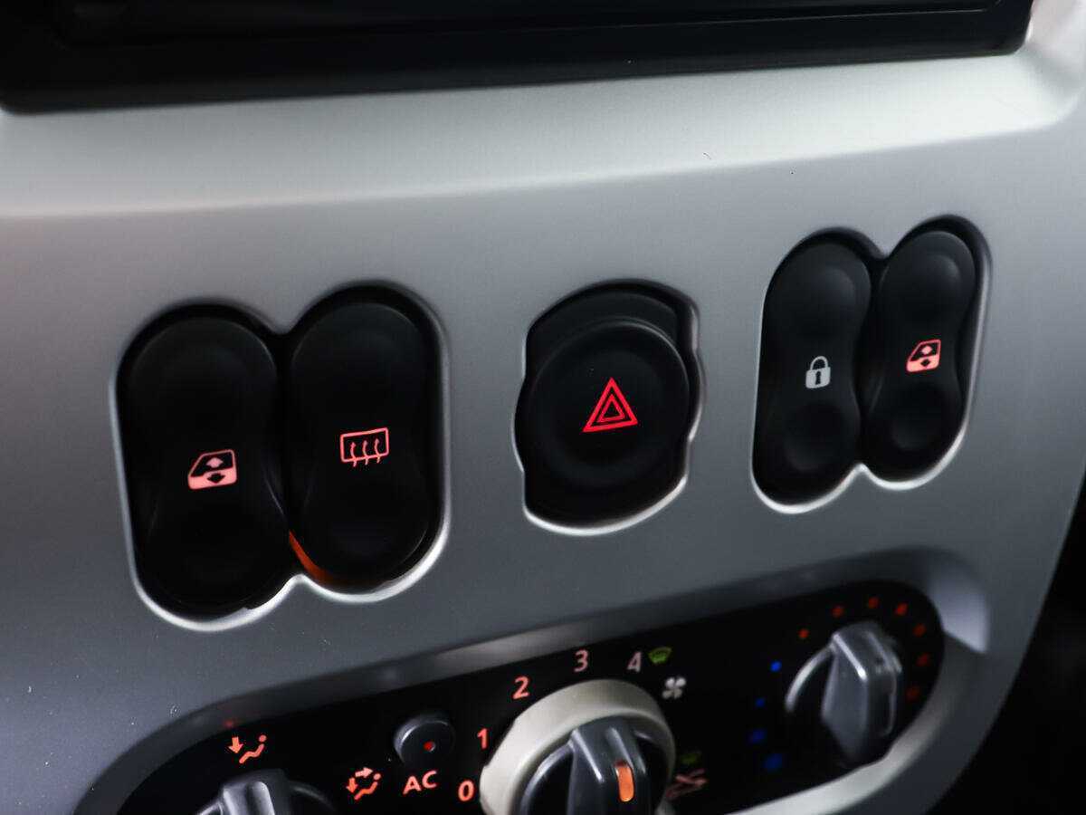 Купить Renault Sandero, 2011, 127 848 км, фото №17