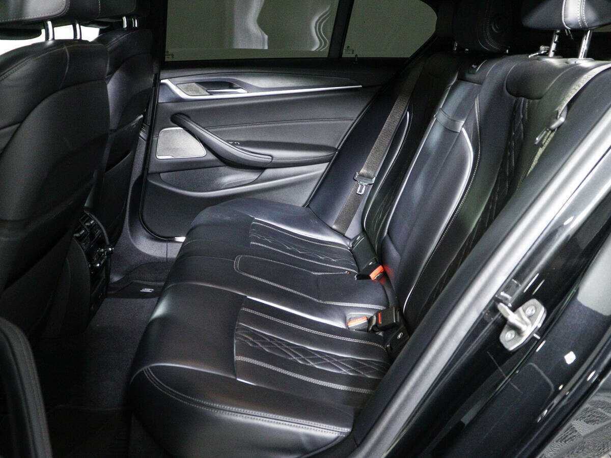 Купить BMW 5 серии 530d xDrive, 2021, 65 871 км, фото №10
