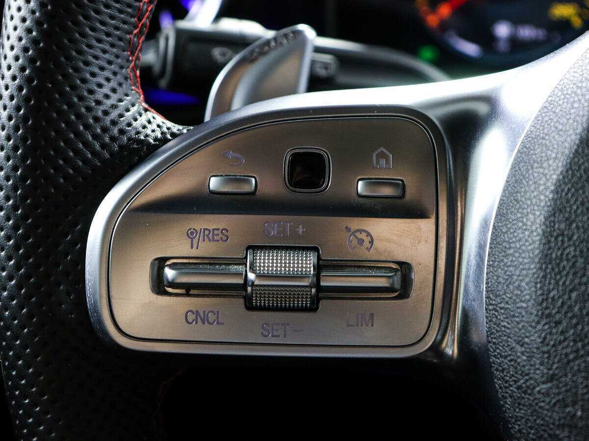 Купить Mercedes-Benz CLA AMG 35 AMG, 2019, 81 882 км, фото №30