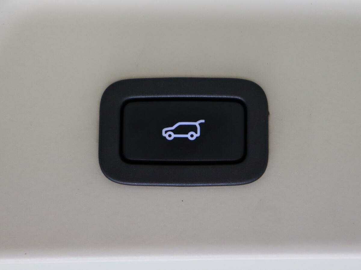 Купить Land Rover Range Rover Long, 2016, 64 750 км, фото №22