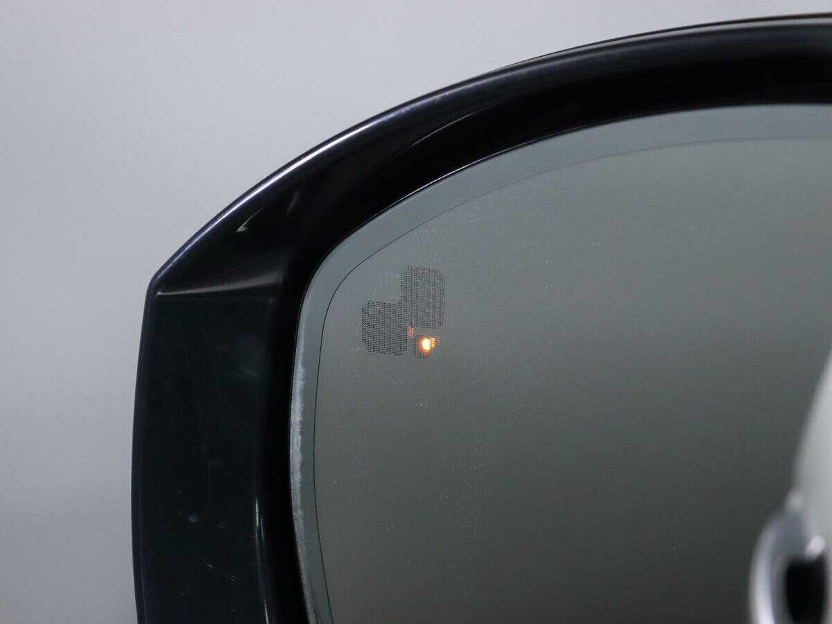 Купить Land Rover Range Rover Long, 2016, 64 750 км, фото №25