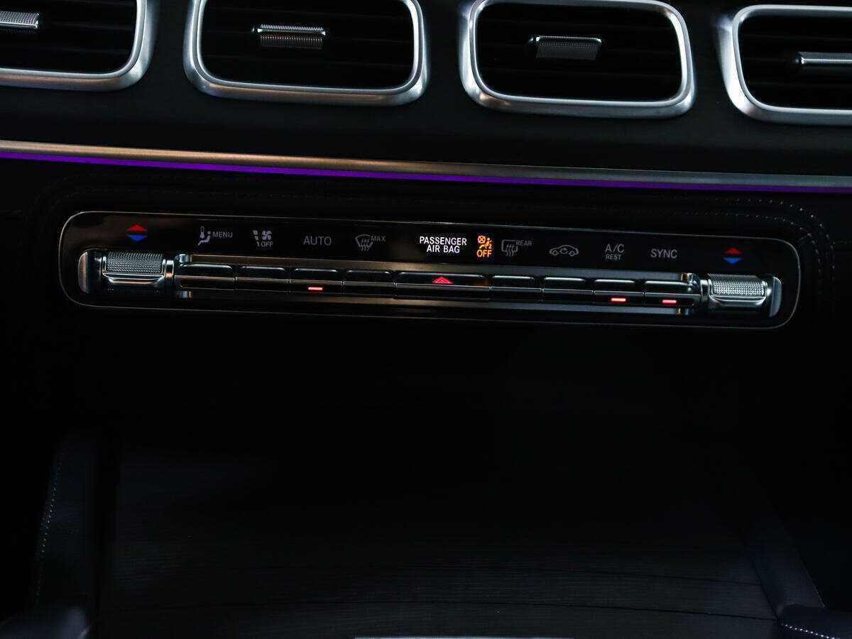 Купить Mercedes-Benz GLE 300 d, 2019, 50 291 км, фото №18