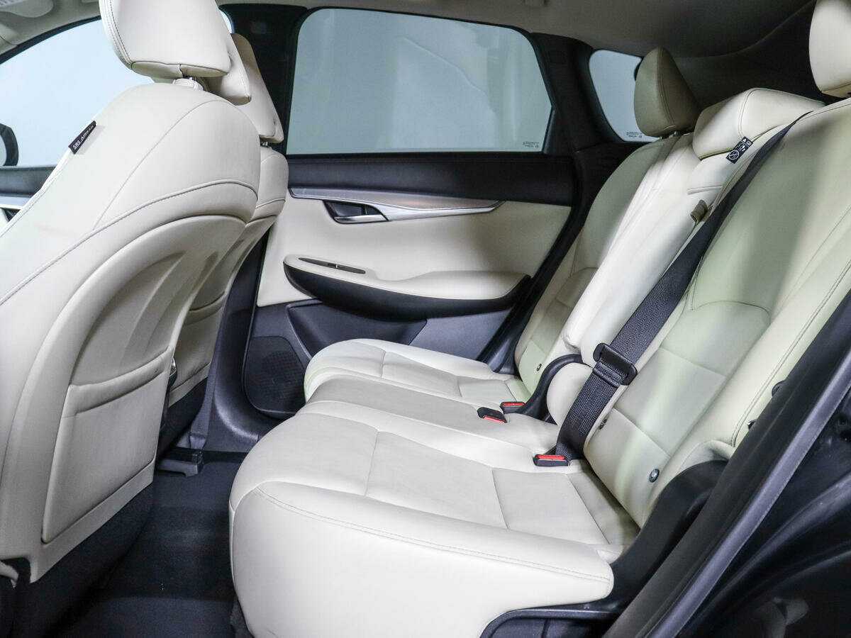 Купить Infiniti QX50, 2018, 83 129 км, фото №9