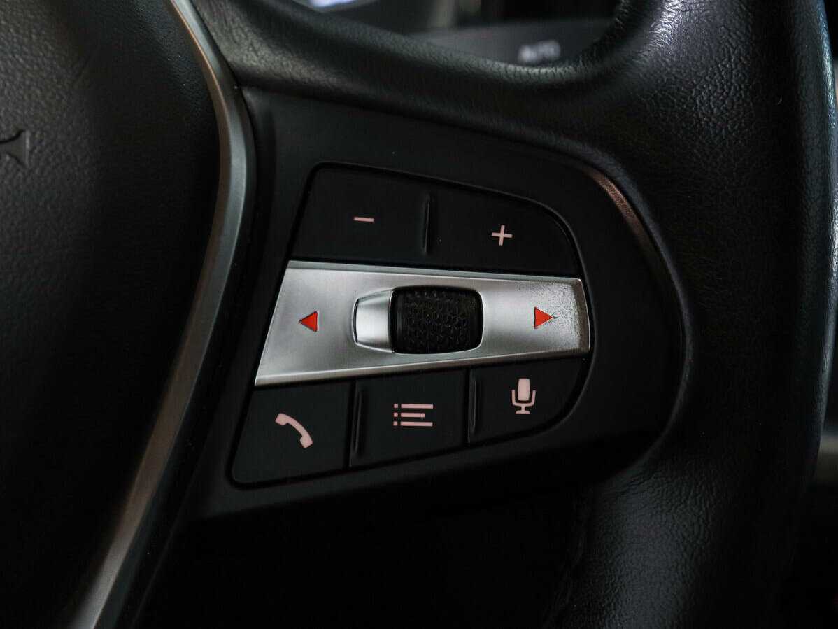 Купить BMW 3 серии 318i, 2020, 94 533 км, фото №19