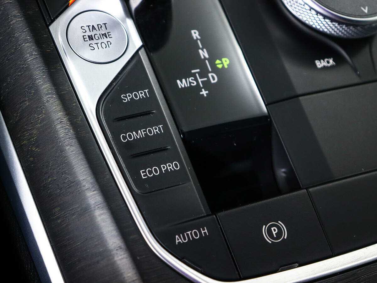 Купить BMW 3 серии 330d xDrive, 2020, 98 134 км, фото №18