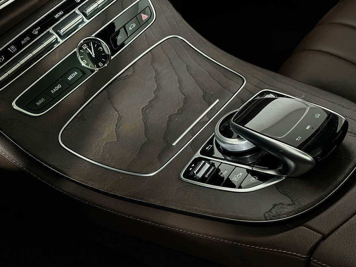 Купить Mercedes-Benz E-Класс 450, 2018, 62 173 км, фото №16