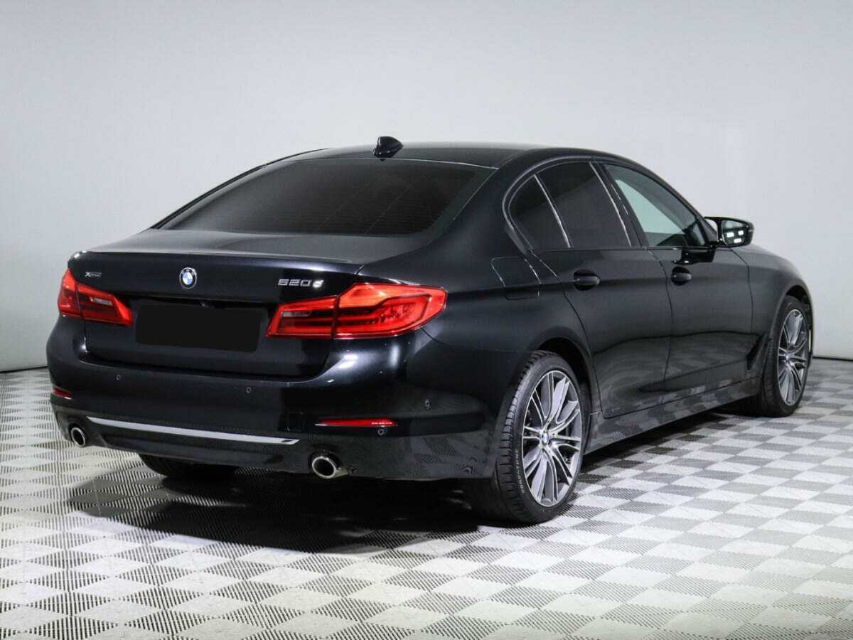 Купить BMW 5 серии 520d xDrive, 2019, 82 981 км, фото №4