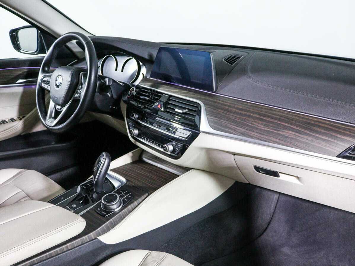 Купить BMW 5 серии 520d xDrive, 2019, 82 981 км, фото №7
