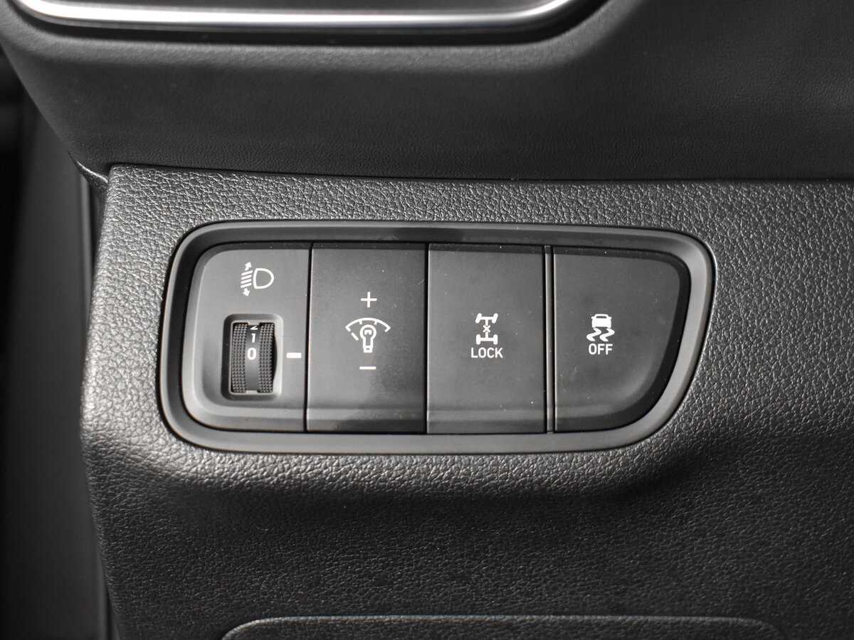 Купить Hyundai Santa Fe, 2019, 59 000 км, фото №9