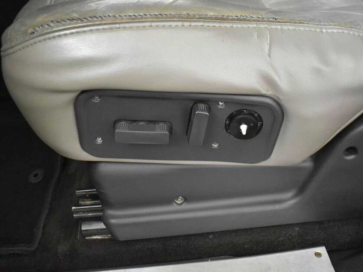 Купить Hummer H2, 2005, 226 000 км, фото №10