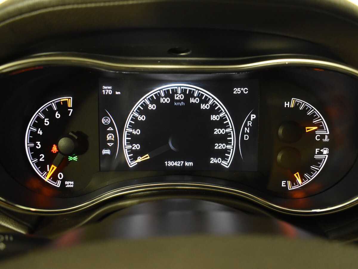 Купить Jeep Grand Cherokee, 2016, 130 000 км, фото №12