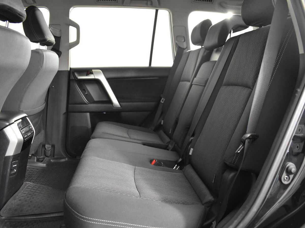 Купить Toyota Land Cruiser Prado, 2018, 217 000 км, фото №7