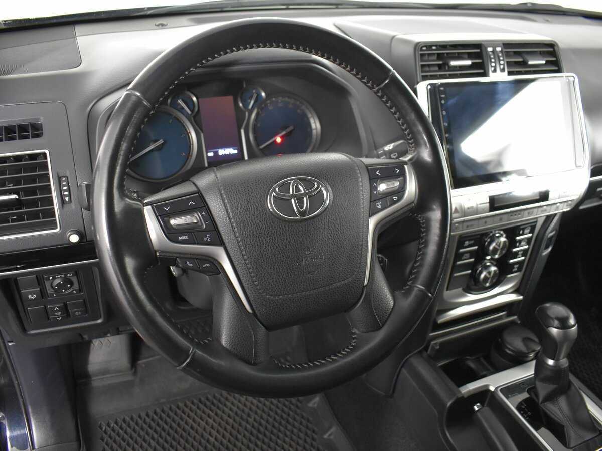 Купить Toyota Land Cruiser Prado, 2020, 81 000 км, фото №9