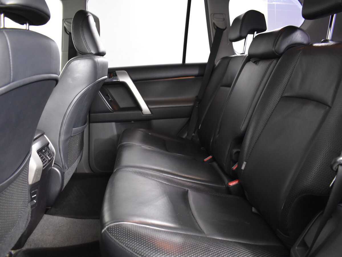 Купить Toyota Land Cruiser Prado, 2010, 343 000 км, фото №8
