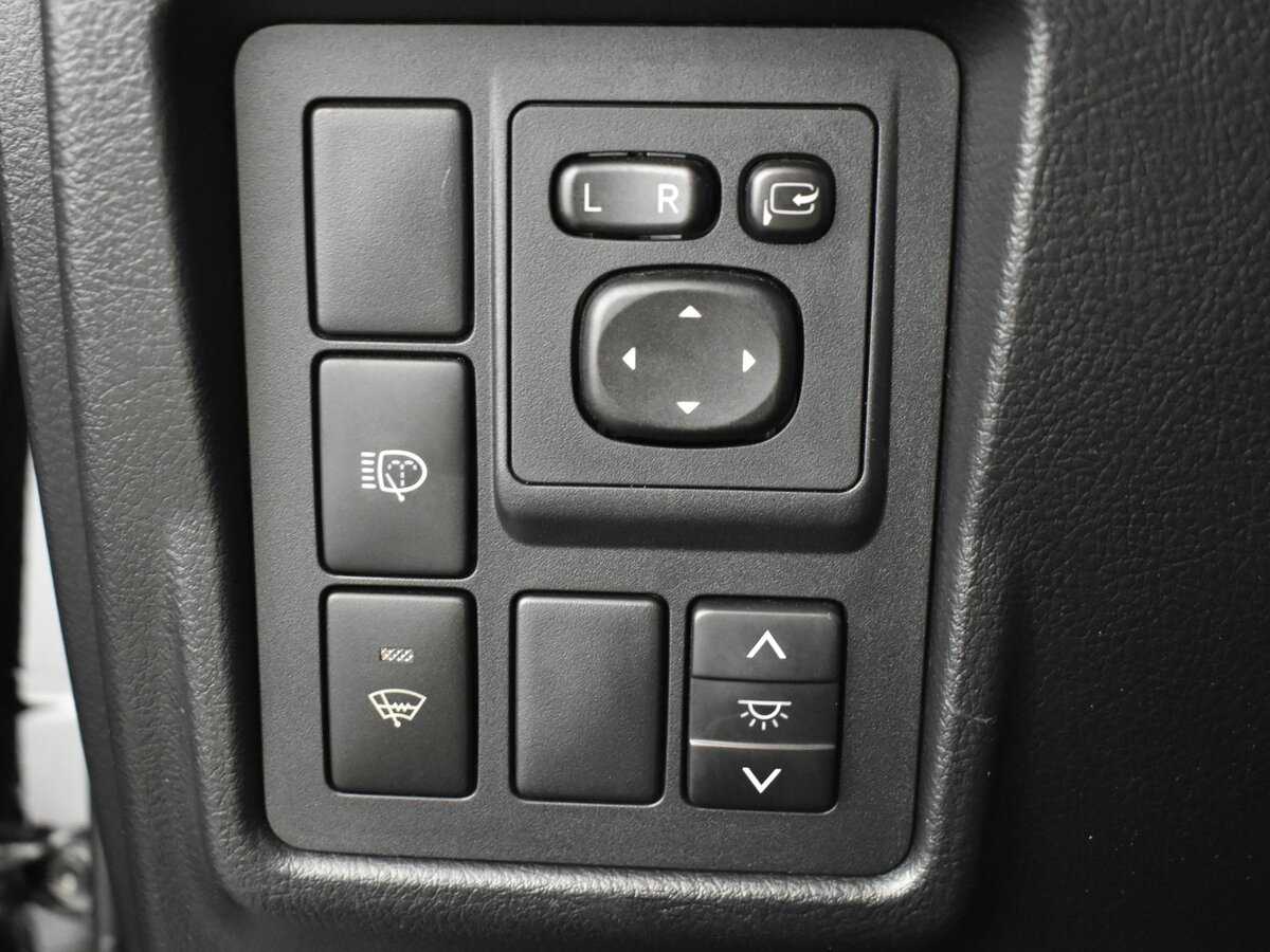 Купить Toyota Land Cruiser Prado, 2010, 343 000 км, фото №10