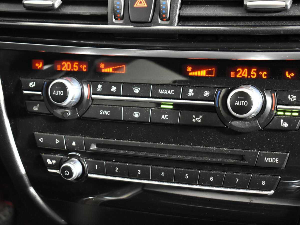 Купить BMW X5 35i, 2015, 257 374 км, фото №25