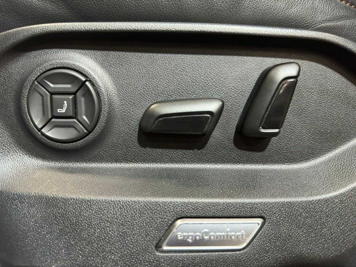 Купить Volkswagen Touareg, 2020, 87 166 км, фото №20