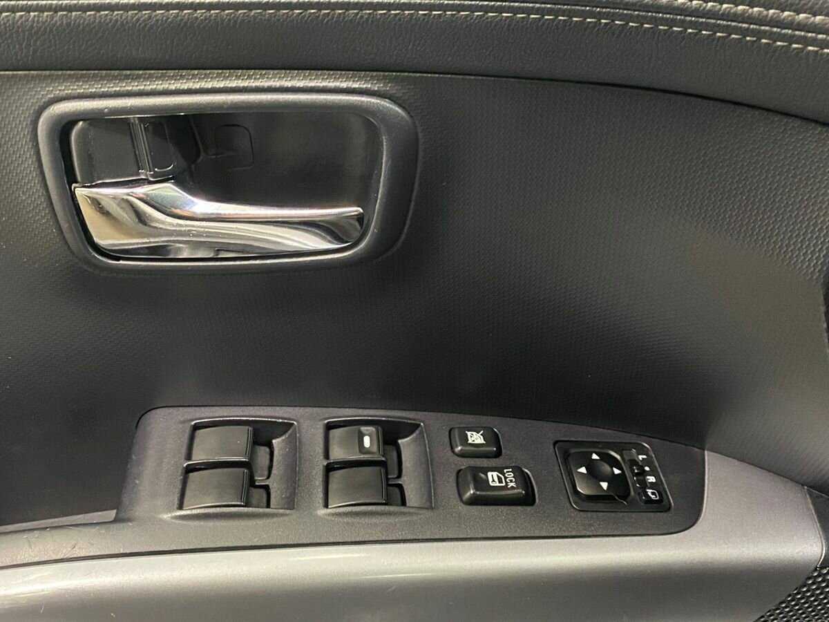 Купить Mitsubishi Outlander, 2011, 210 756 км, фото №16