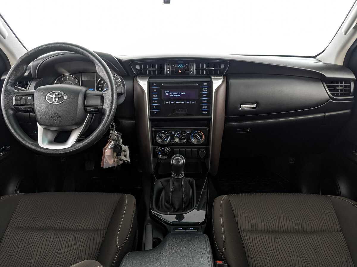 Купить Toyota Fortuner, 2019, 31 652 км, фото №12