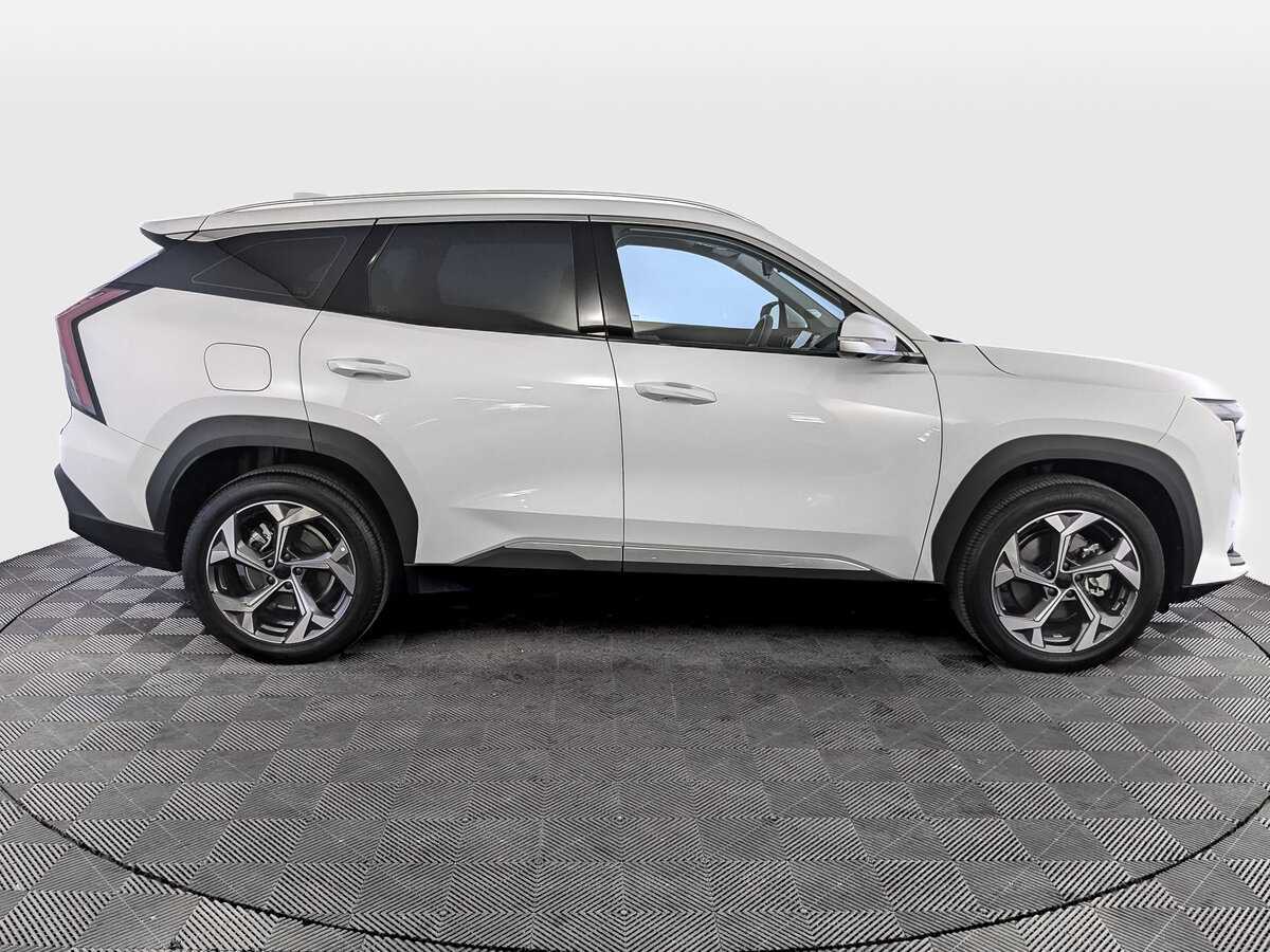 Купить Geely Atlas, 2024, 2 460 км, фото №4