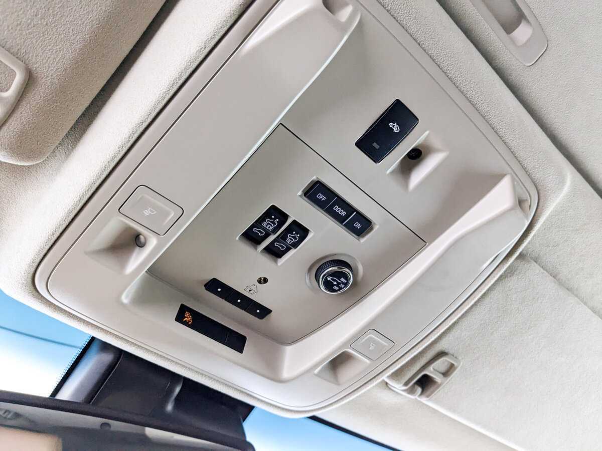 Купить Cadillac Escalade, 2016, 97 215 км, фото №18