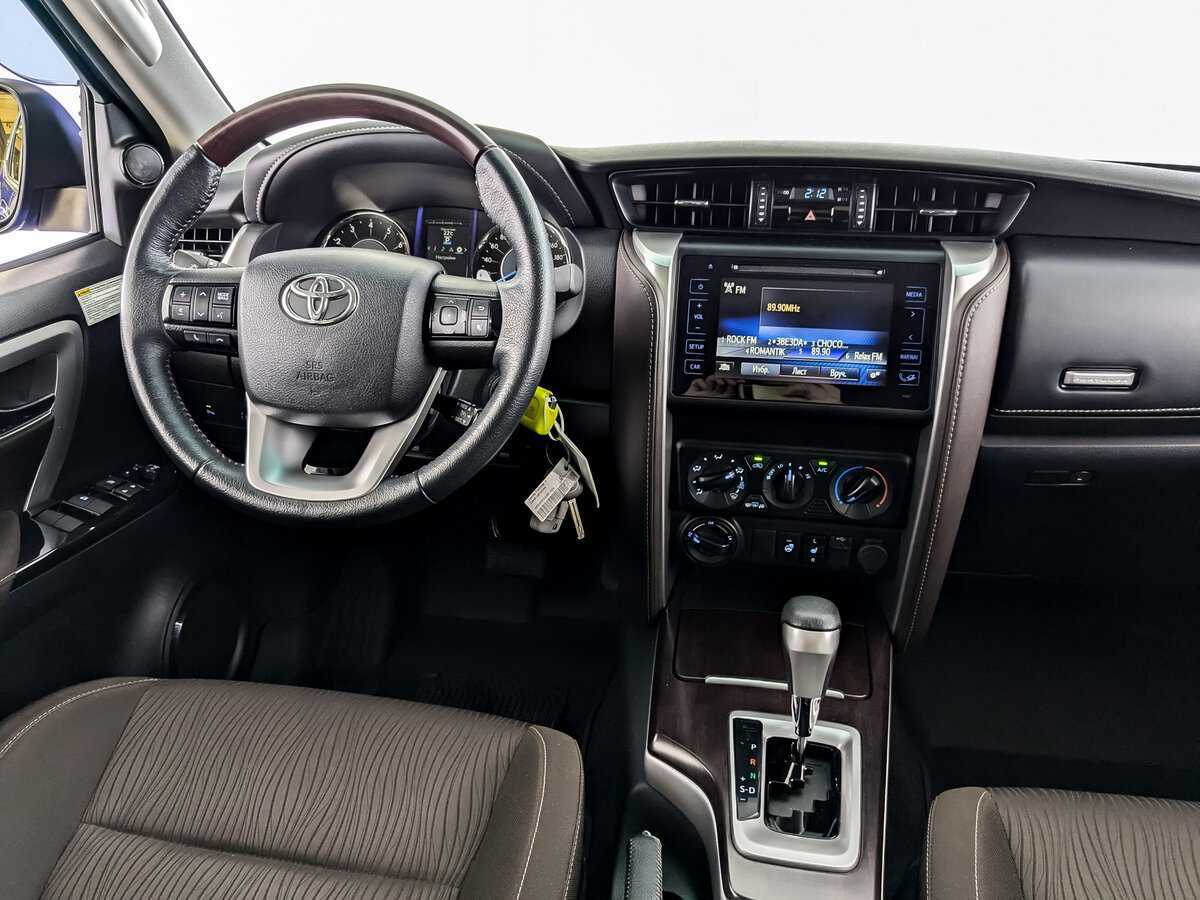 Купить Toyota Fortuner, 2019, 64 679 км, фото №24