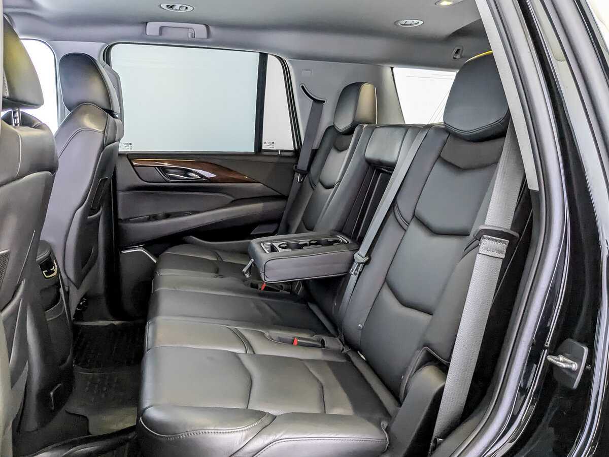 Купить Cadillac Escalade, 2018, 75 293 км, фото №10