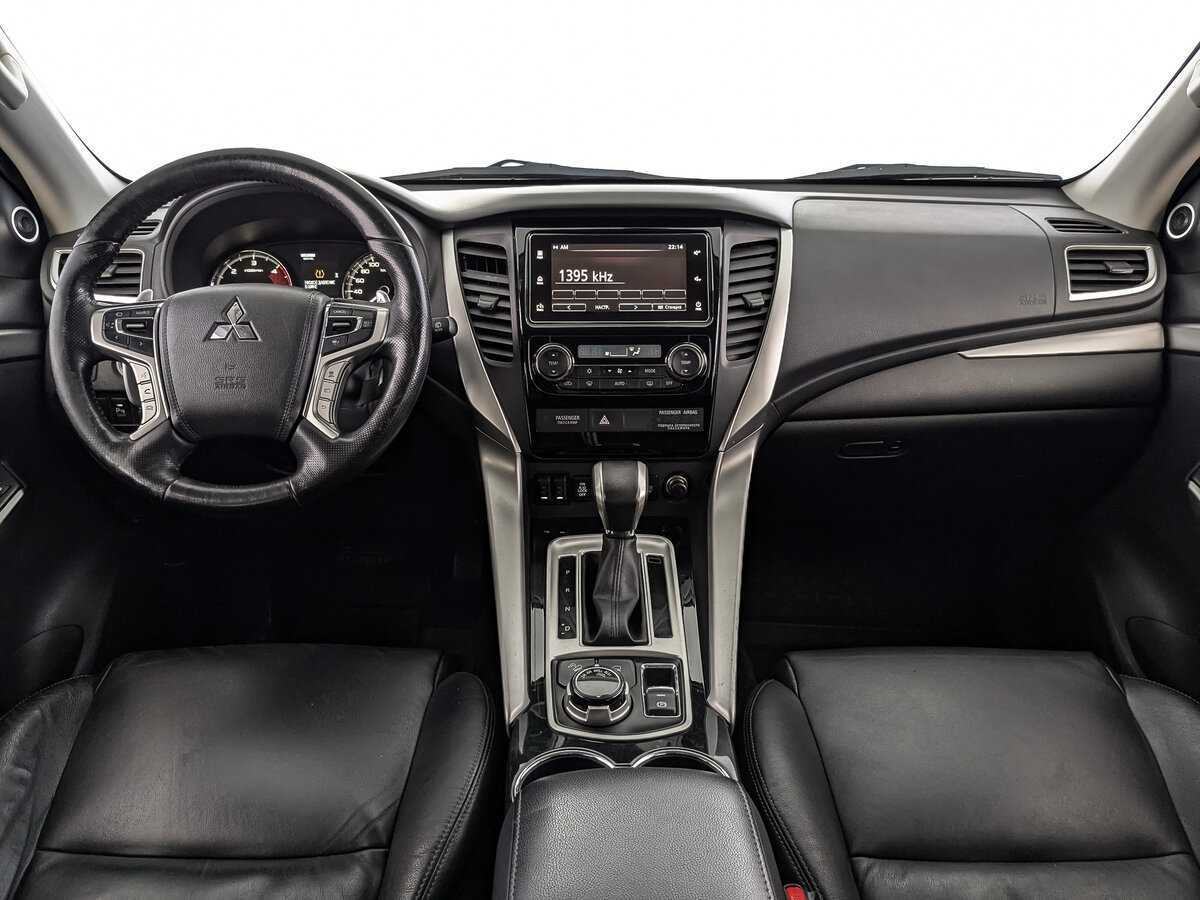 Купить Mitsubishi Pajero Sport, 2018, 87 971 км, фото №10