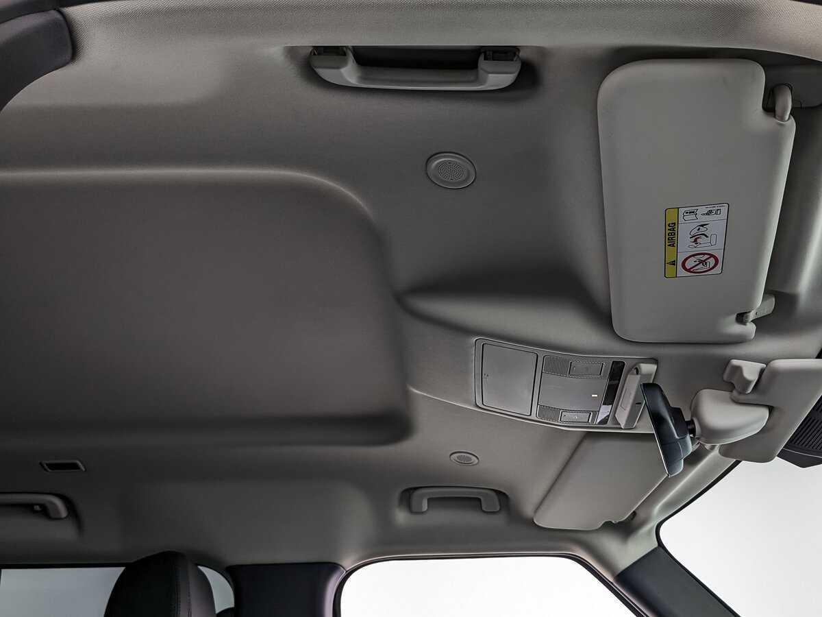 Купить Land Rover Defender 110, 2021, 66 030 км, фото №19