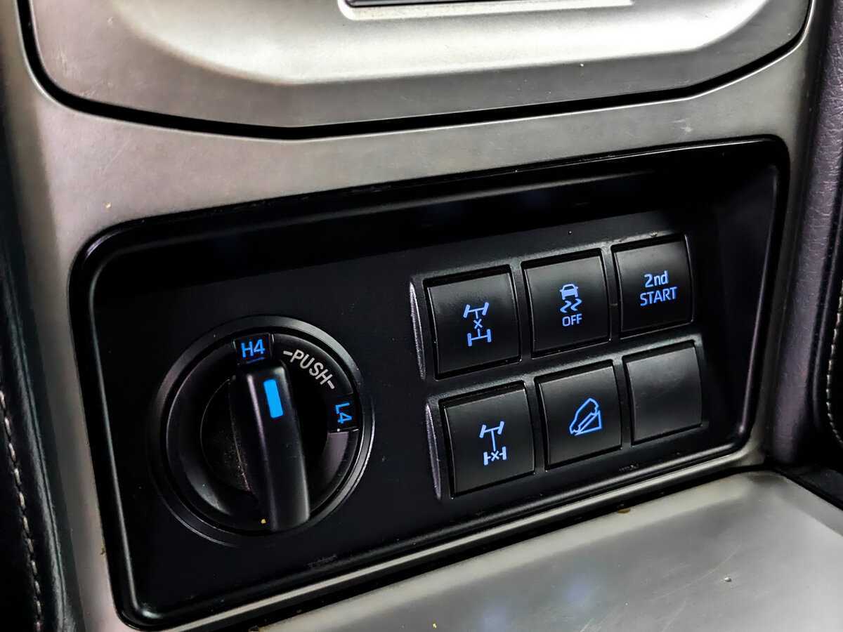 Купить Toyota Land Cruiser Prado, 2019, 104 541 км, фото №21