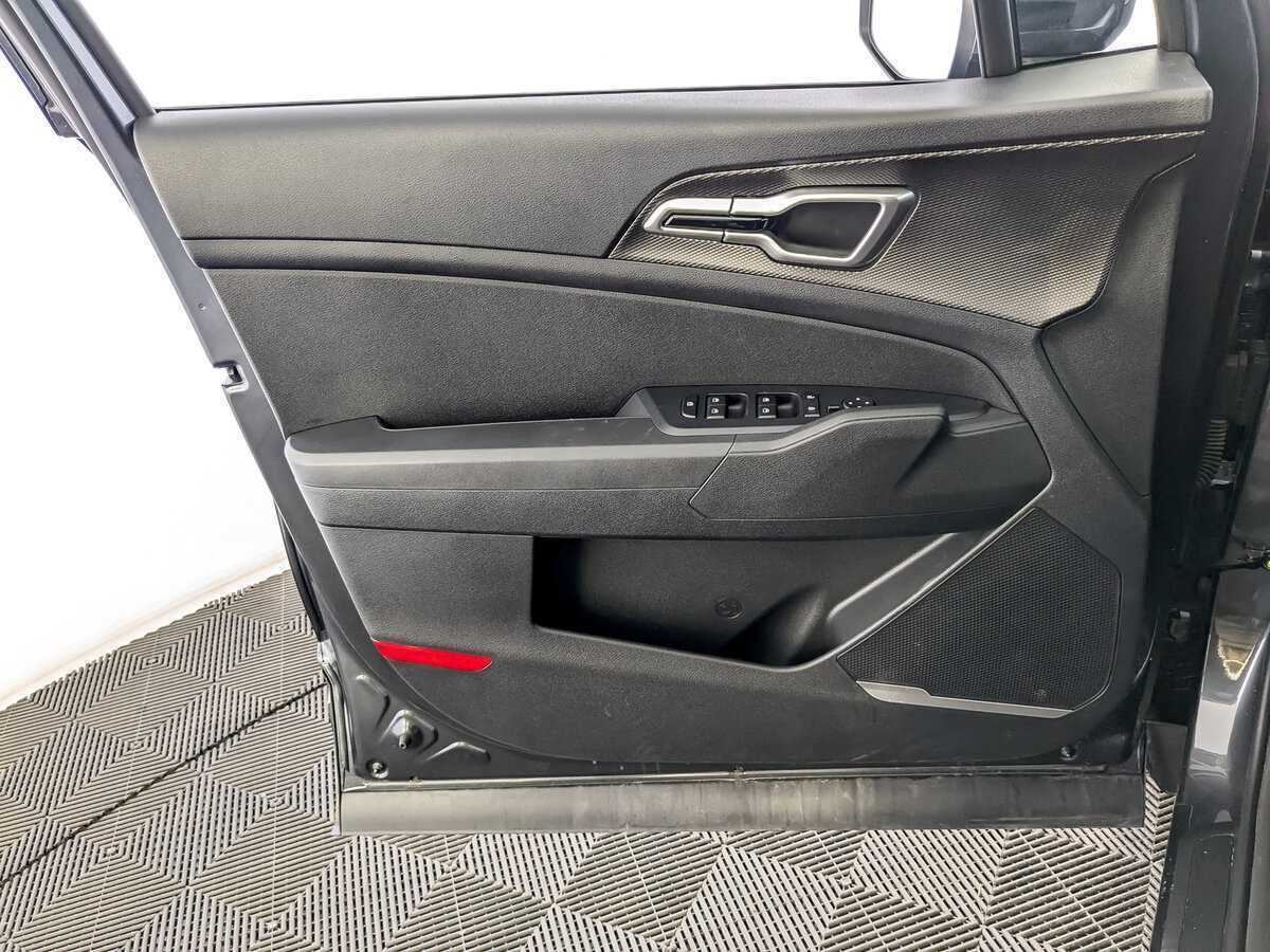 Купить Kia Sportage, 2023, 4 356 км, фото №15