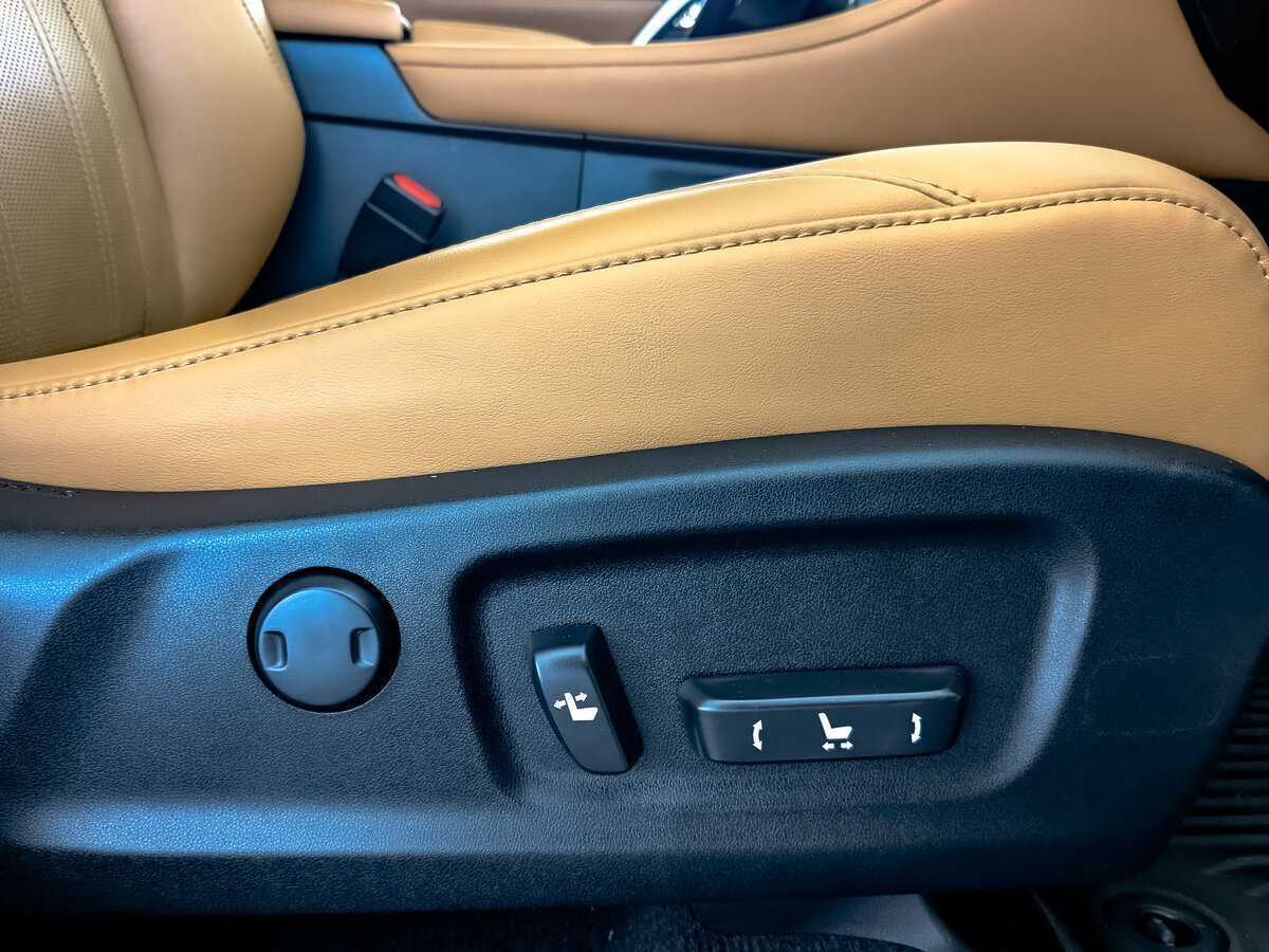 Купить Lexus RX 300, 2020, 62 801 км, фото №22