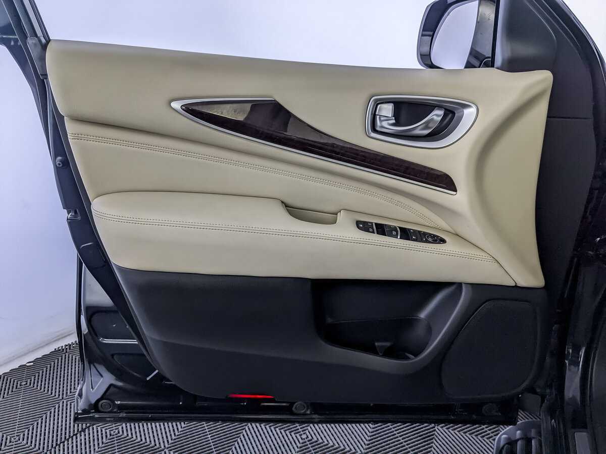 Купить Infiniti QX60, 2017, 67 533 км, фото №15