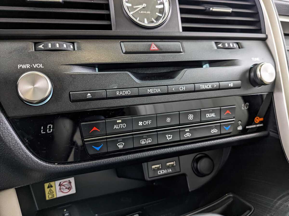 Купить Lexus RX 300, 2020, 52 320 км, фото №17