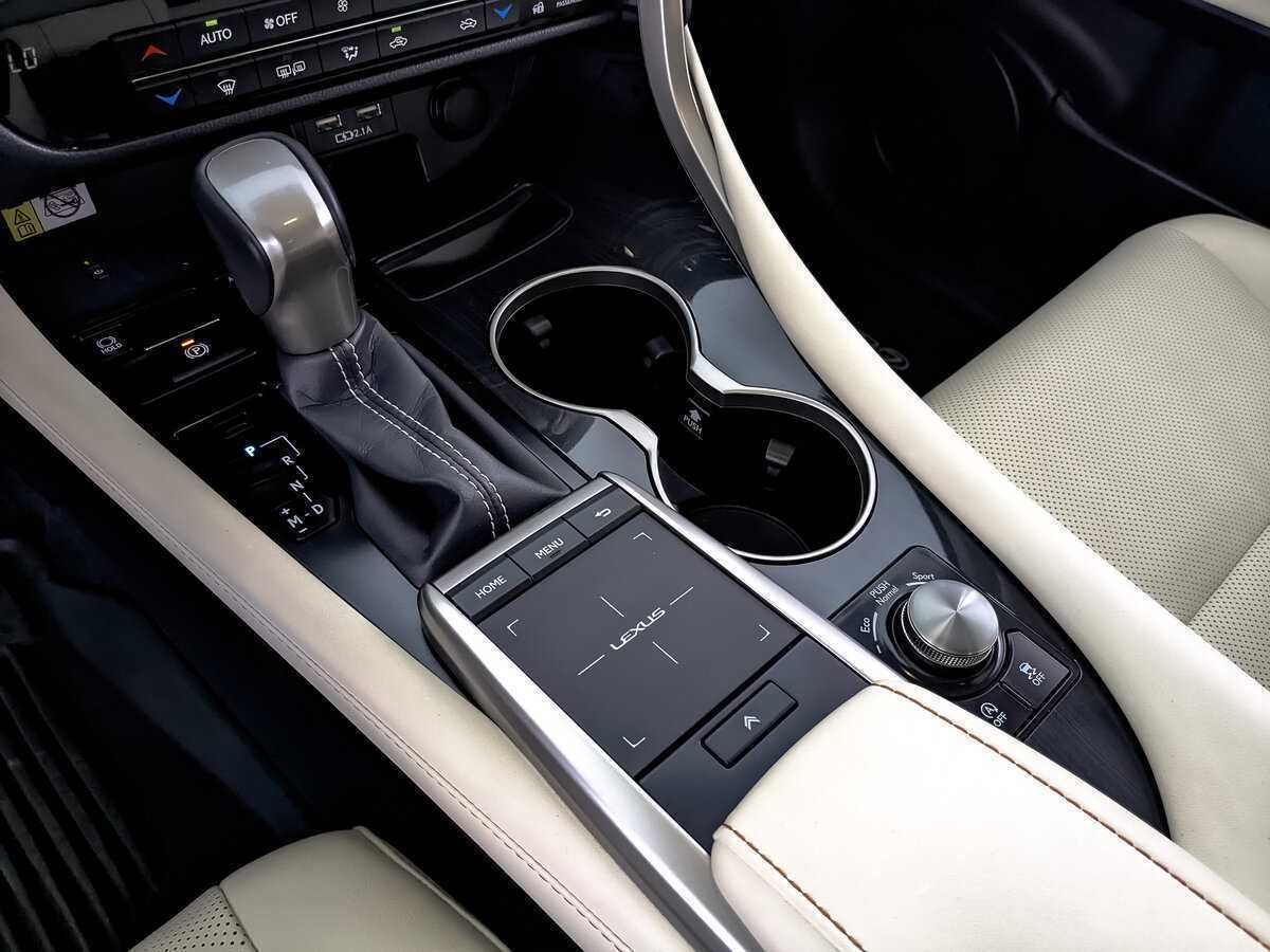 Купить Lexus RX 300, 2020, 52 320 км, фото №24